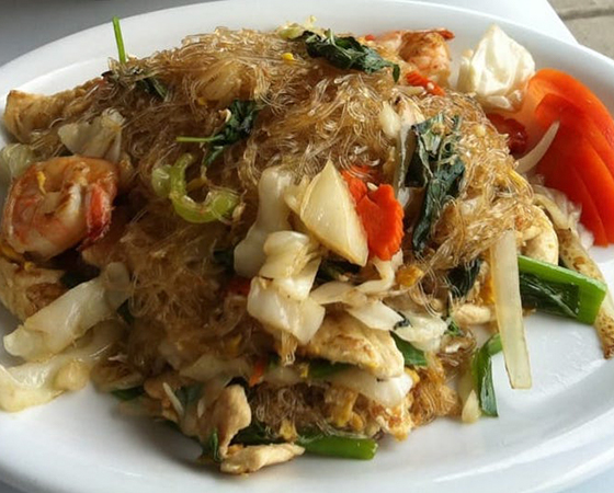 Image: Pad Woon Sen w Shrimp & Chicken